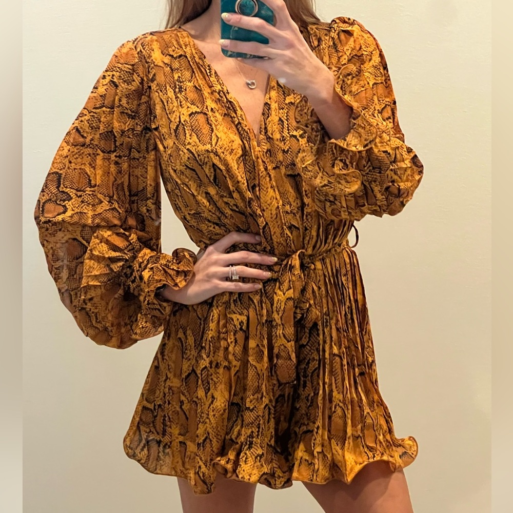 The perfect romper for fall!!